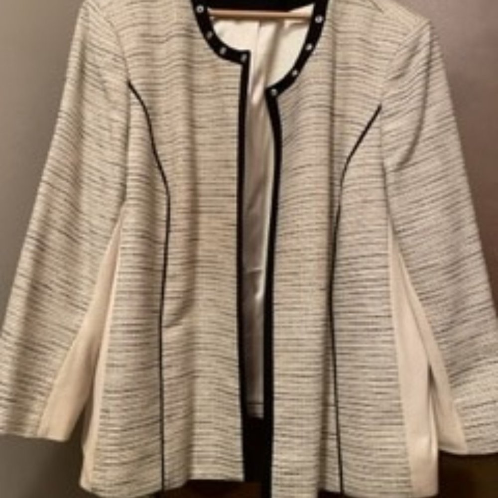 Laura Plus Size Jacket / Blazer Size 22